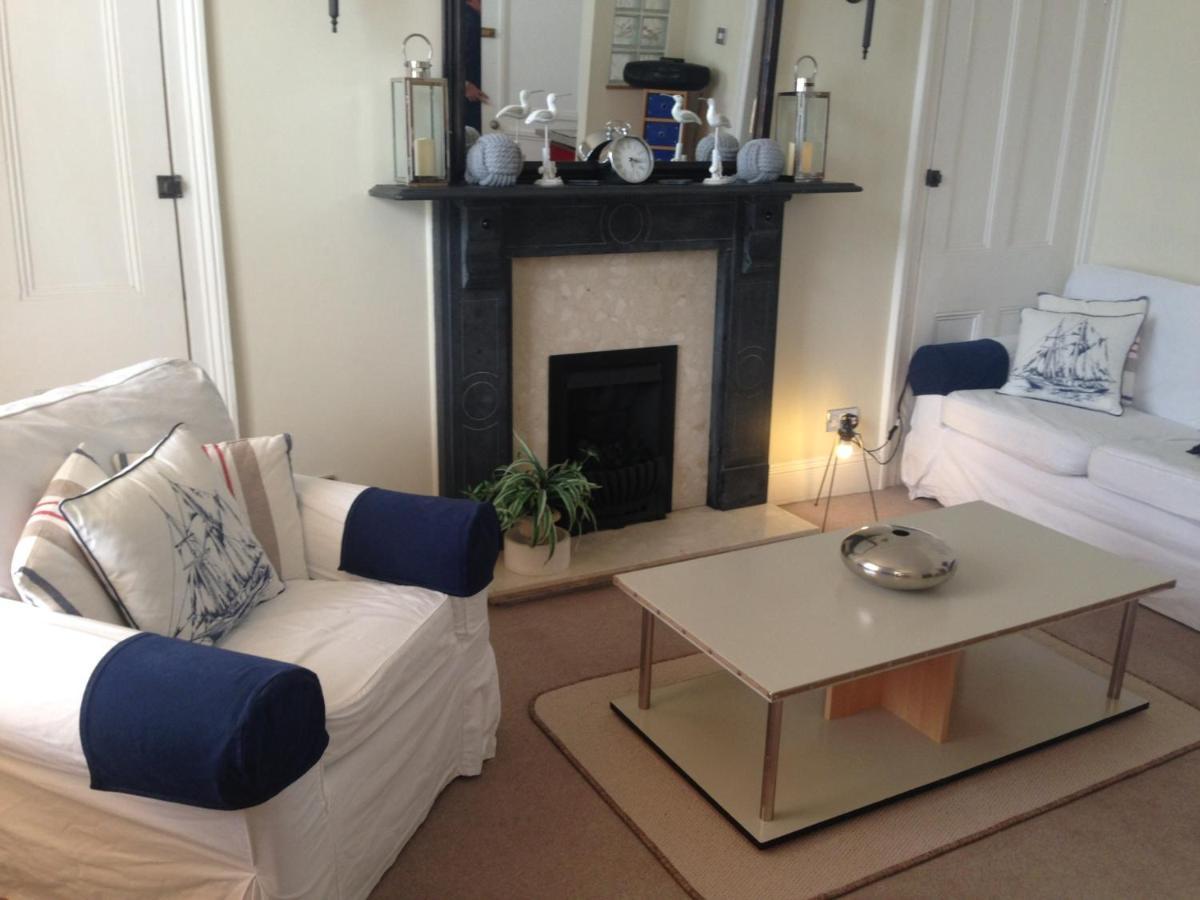 Durnford St- Amazing Location - Free Wifi Apartment Plymouth Bagian luar foto